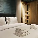 Hotel Manzo's