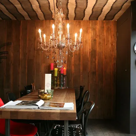 Manzo's Hotel 4*