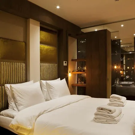 Manzo's Hotel Zaandam