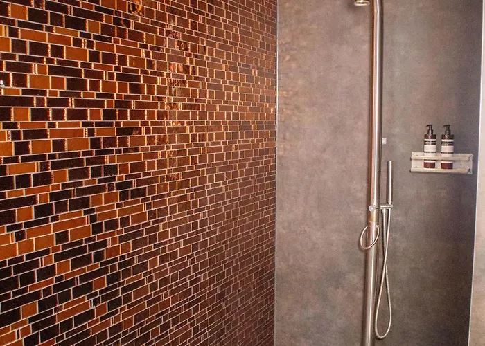 ホテル Manzo's 4*