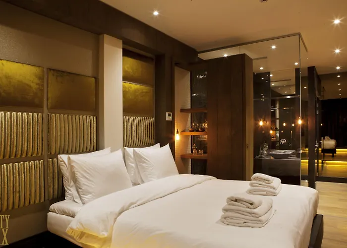 Manzo's 4* ザーンダム