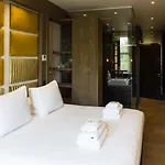 Manzo's Szálloda 4*