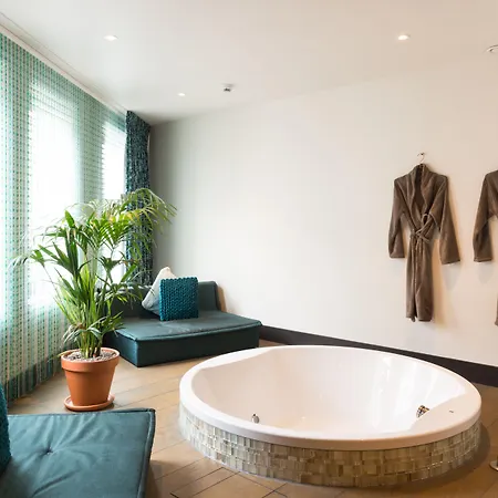 Manzo's Hotel Zaandam